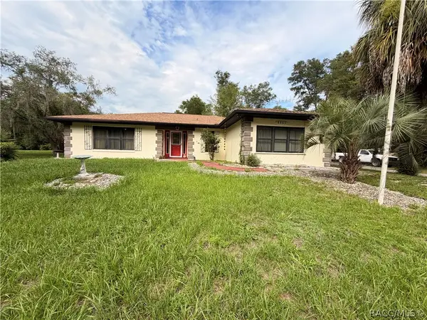 8963 N Joann Drive, Citrus Springs, FL 34434