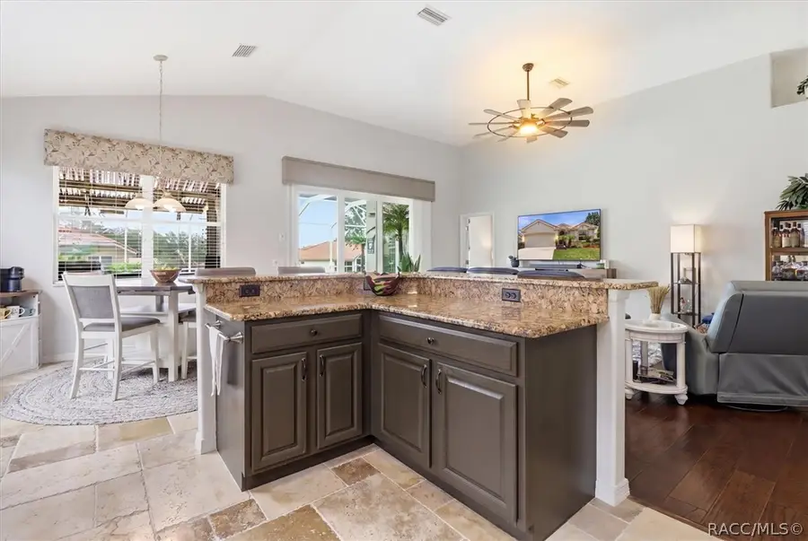 1096 W Diamond Shore Loop, Hernando, FL 34442 - #2