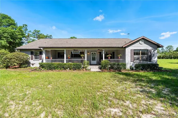 10871 SE County Road 326 Road, Morriston, FL 32668