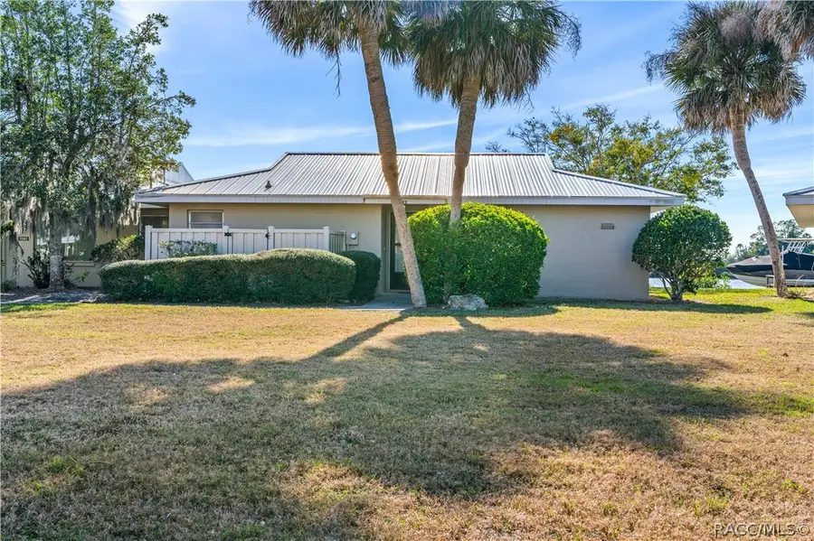 11568 W Bayshore Drive, Crystal River, FL 34429 - #3