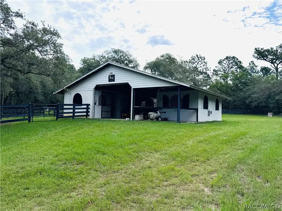 5885 W Bonanza Drive, Beverly Hills, FL 34465 - #3