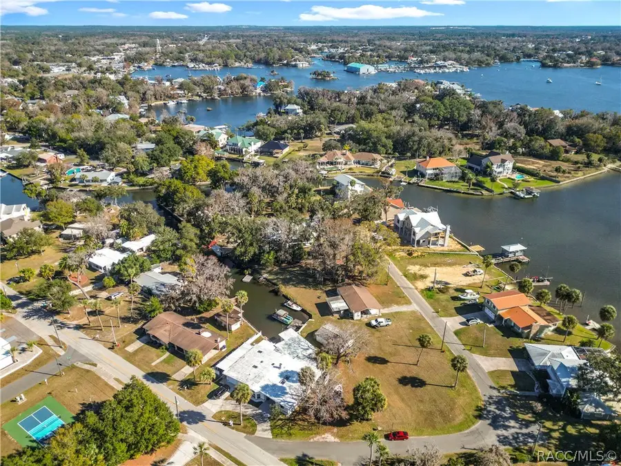 421 NW 14th Place, Crystal River, FL 34428 - #3