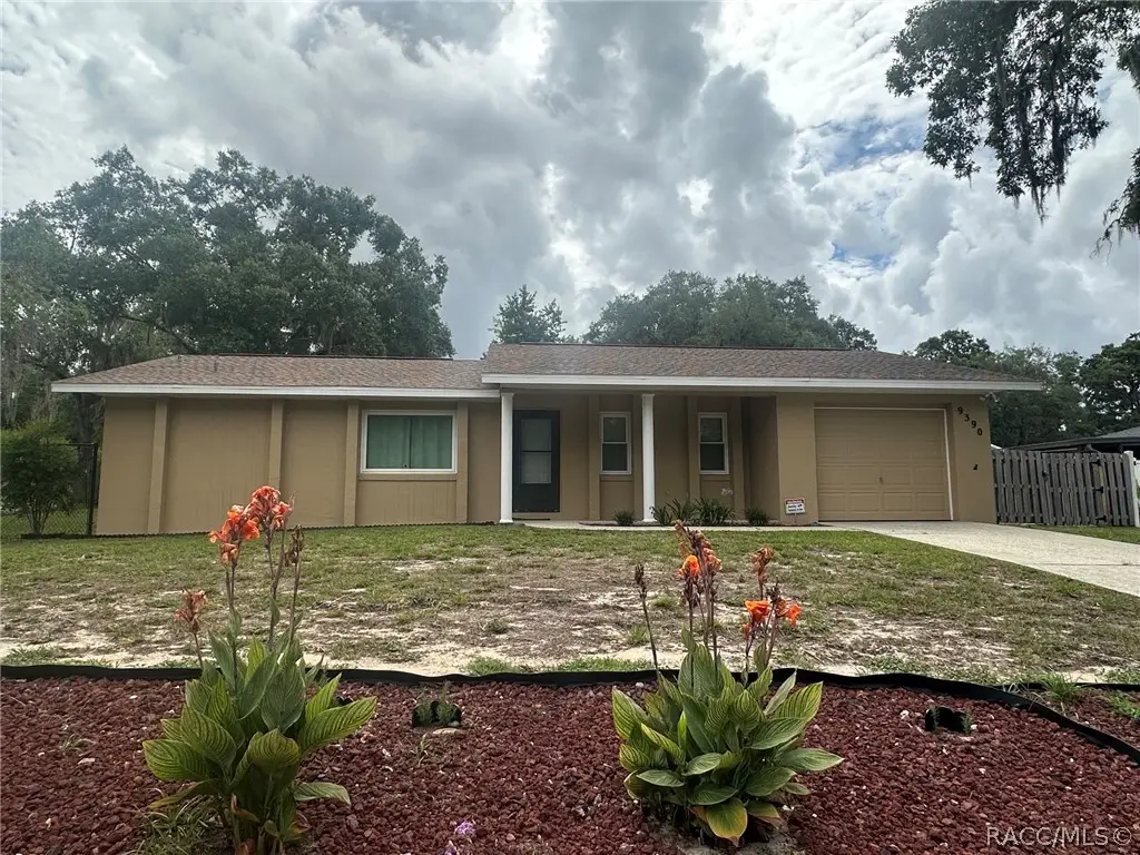 9390 E Windwood Loop, Inverness, FL 34450 - #1