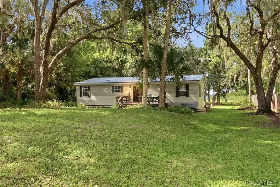 10830 SE 201st Street, Inglis, FL 34449 - #2