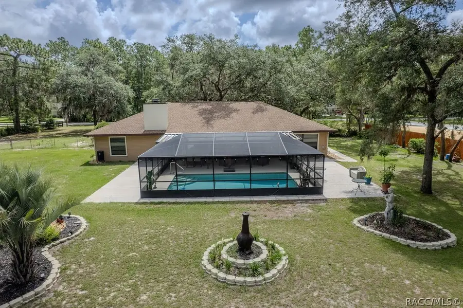 2222 S Bolton Avenue, Homosassa, FL 34448 - #3
