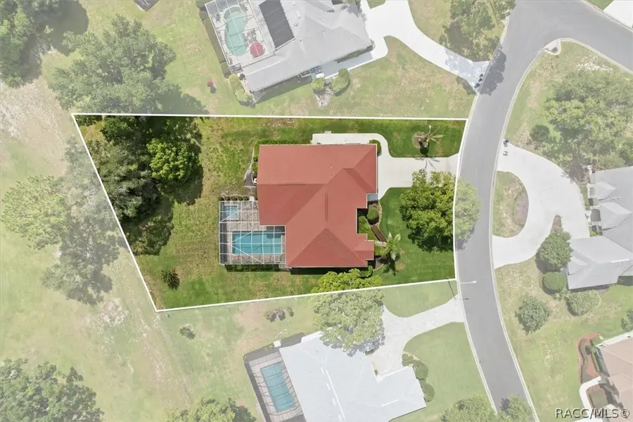 9401 Merriweather Drive, Weeki Wachee, FL 34613 - #2