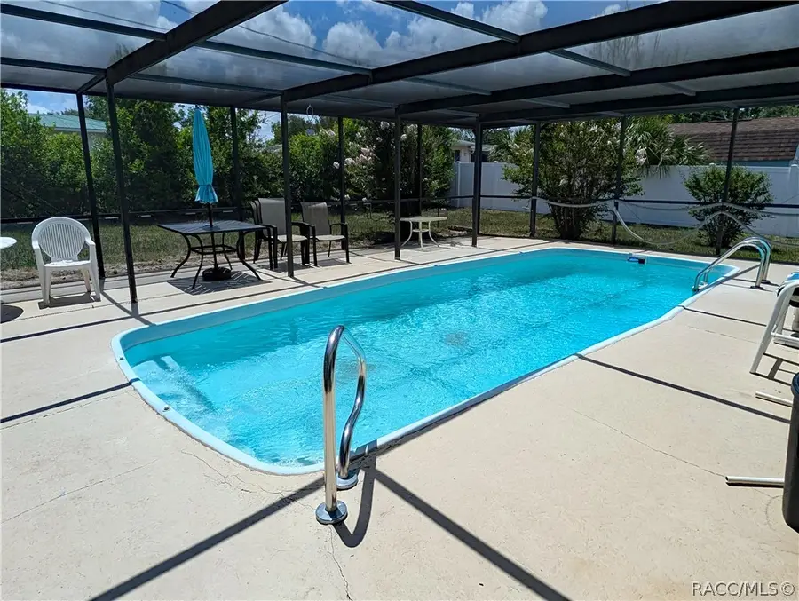 503 S Monroe Street, Beverly Hills, FL 34465 - #2