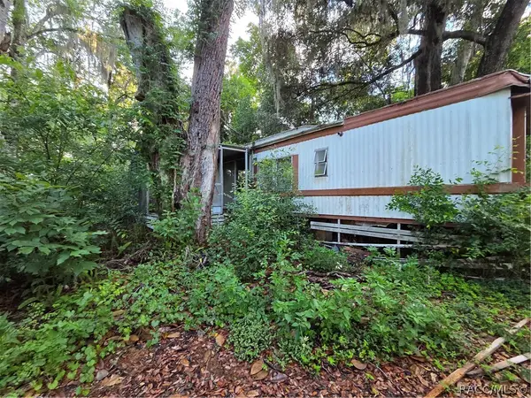 8095 E Gobbler Court, Floral City, FL 34436