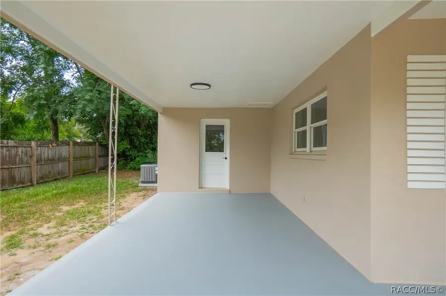 8 S Osceola Street, Beverly Hills, FL 34465 - #3