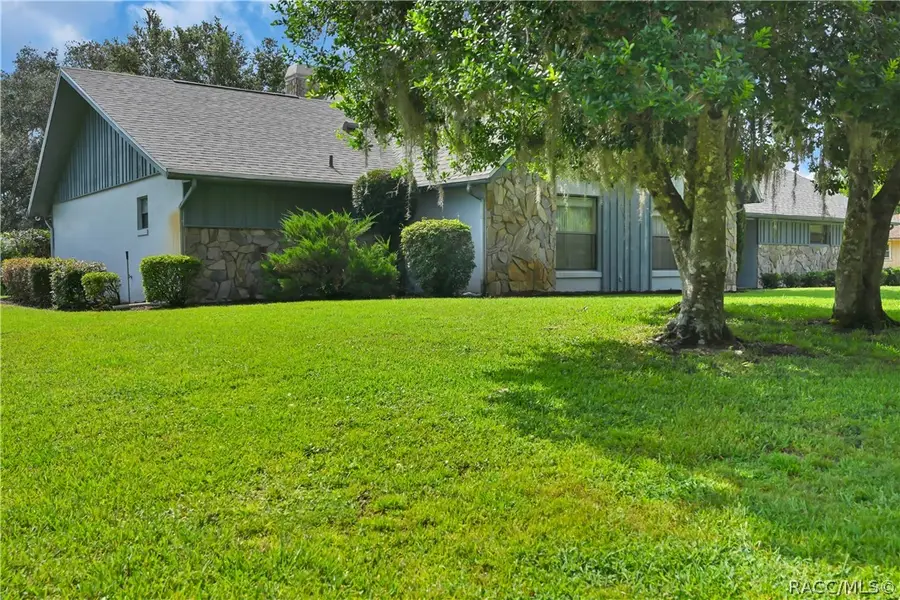 821 N Golf Course Drive, Crystal River, FL 34429 - #2