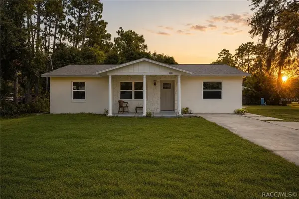 7054 W Village Drive, Homosassa, FL 34446