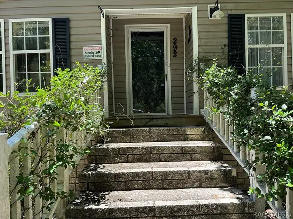 292 S Dew Plant Point, Crystal River, FL 34429