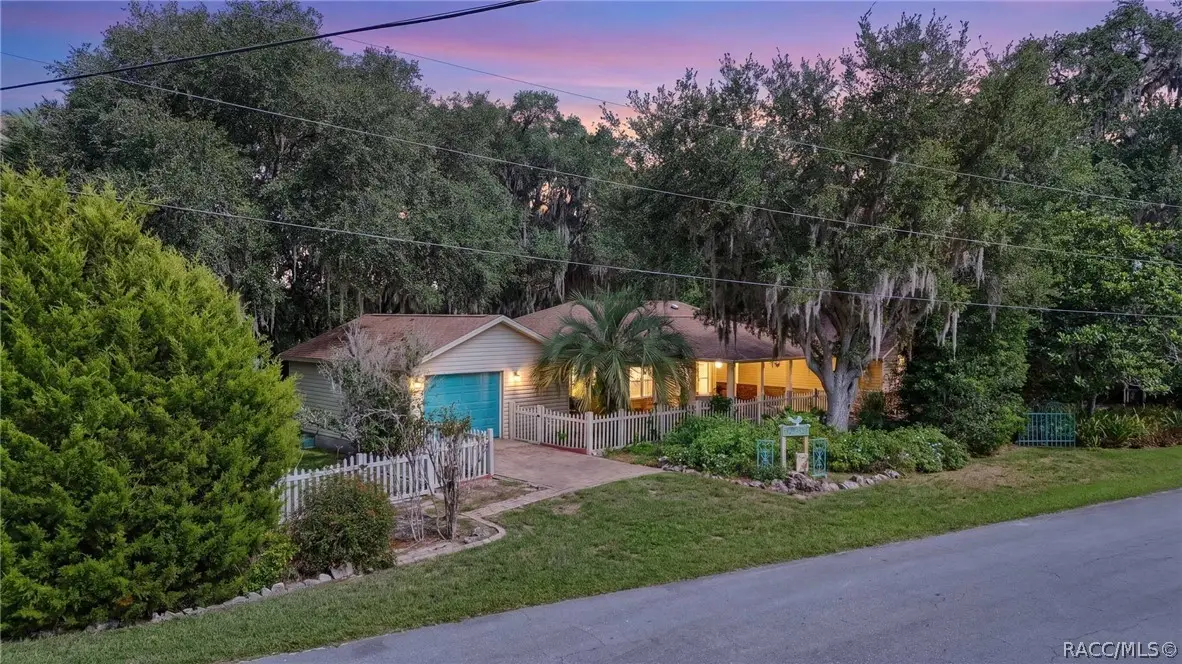 7741 E Allen Drive, Inverness, FL 34450 - #1