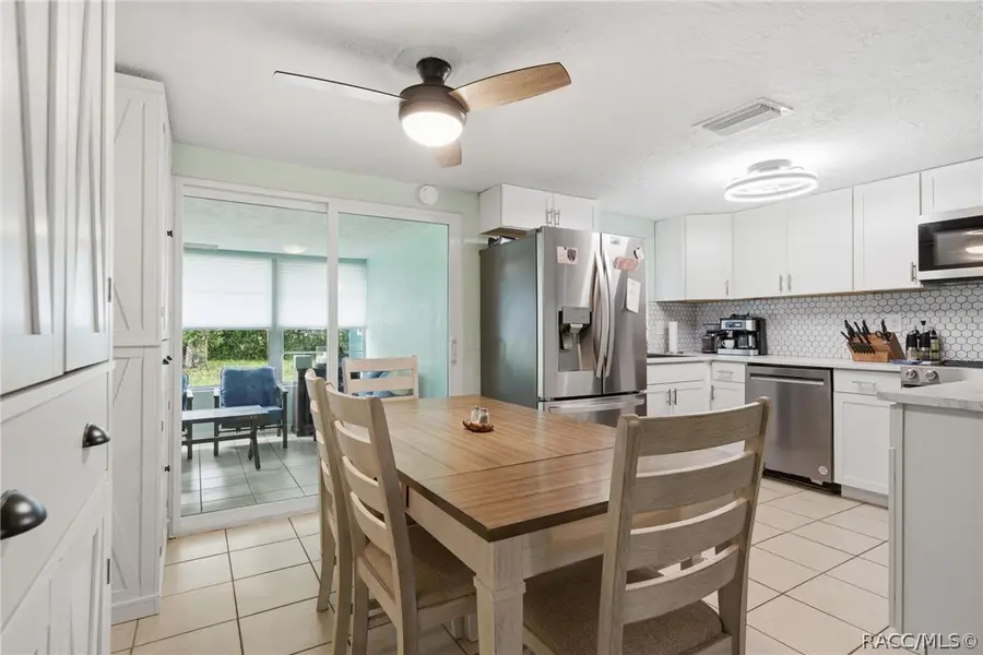 60 S Lincoln Avenue, Beverly Hills, FL 34465 - #3
