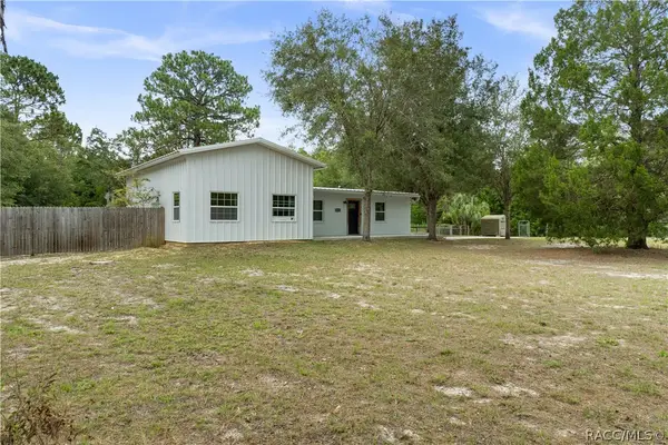 1481 N Dunkenfield Avenue, Crystal River, FL 34429