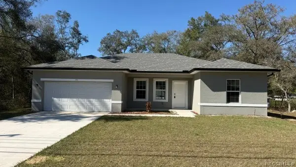 799 W Country Club Boulevard, Citrus Springs, FL 34434