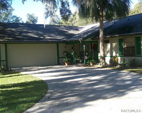 11237 W Cedar Lake Drive, Crystal River, FL 34428