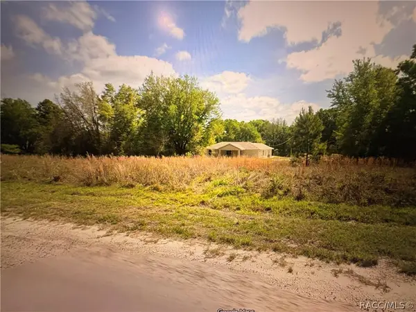 444 E Parker Loop, Dunnellon, FL 34434