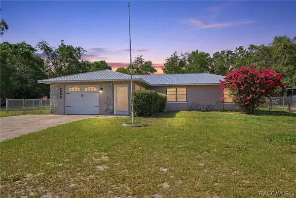 5552 W Irving Court, Homosassa, FL 34448