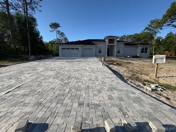 2418 W Axelwood Drive, Beverly Hills, FL 34465