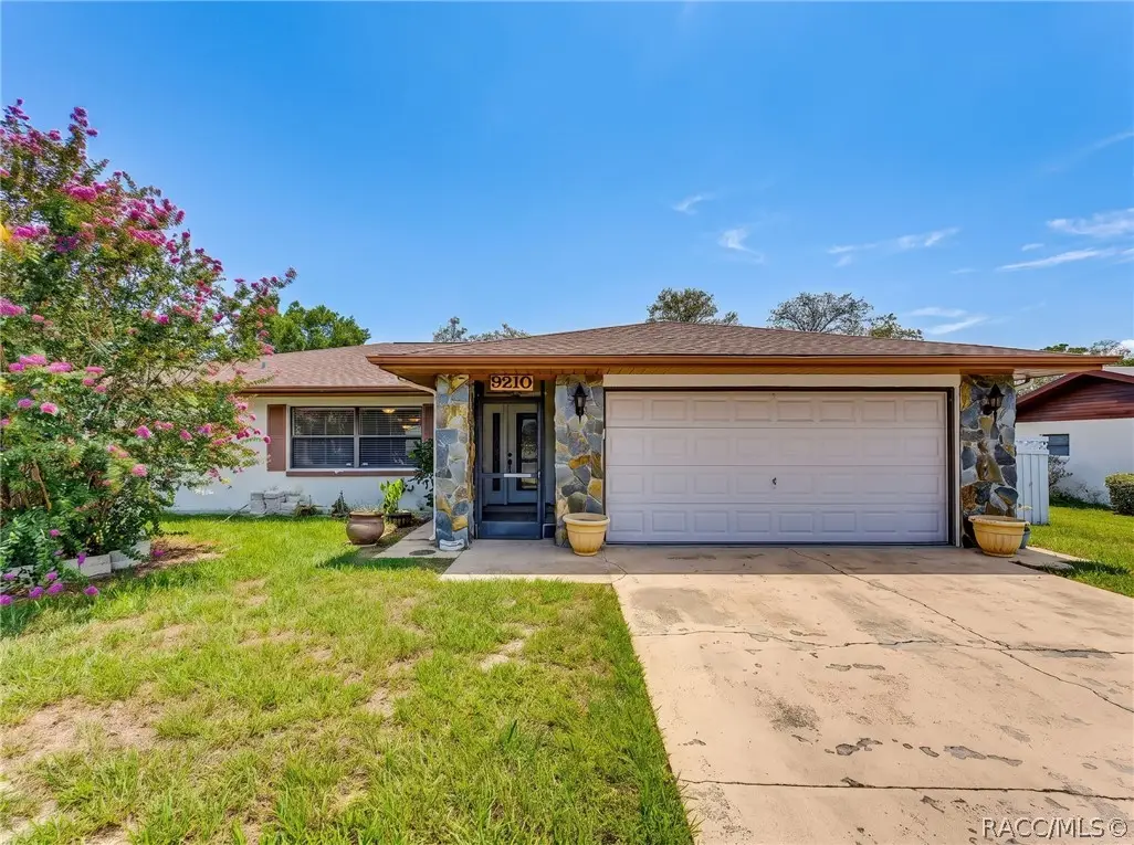 9210 N Fontana Way, Citrus Springs, FL 34434 - #1