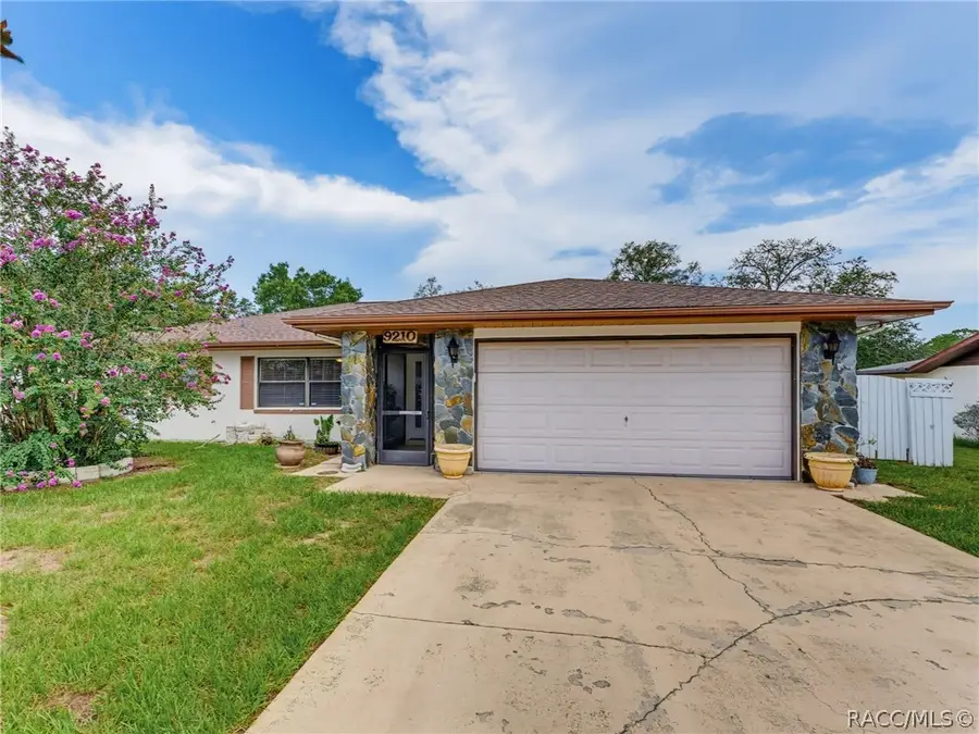 9210 N Fontana Way, Citrus Springs, FL 34434 - #2