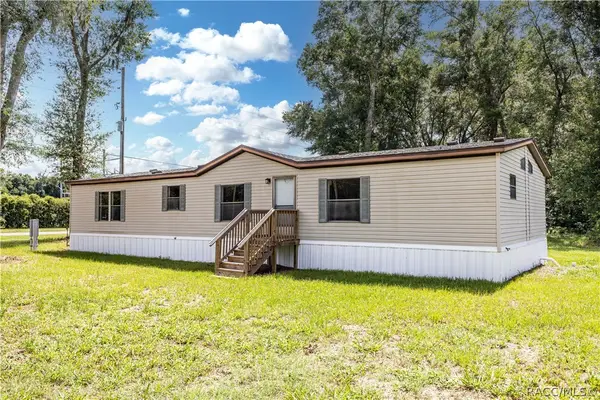 968 Cr222 Road, Oxford, FL 34484