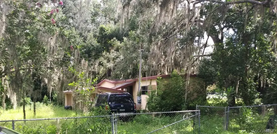 7901 E Northlake Drive, Floral City, FL 34436 - #2