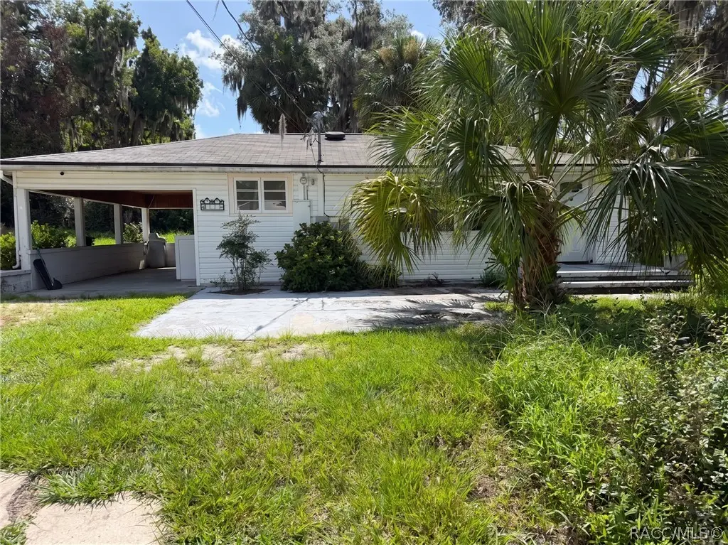 129 S Sparrow Point, Inverness, FL 34450 - #1