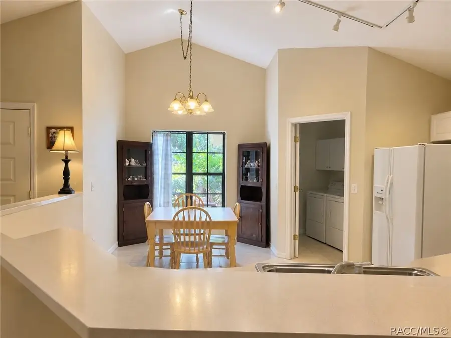 495 E Stratford Avenue, Lecanto, FL 34461 - #3