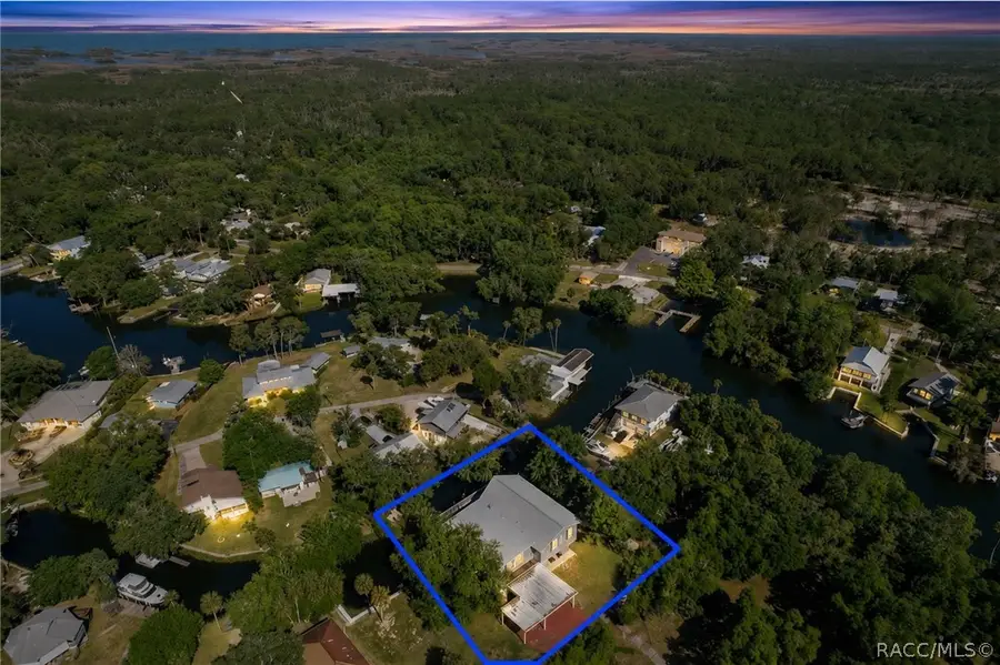11590 N Kayak Point, Inglis, FL 34449 - #3