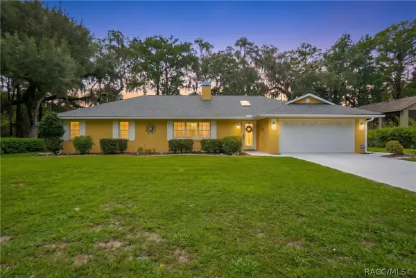 5225 S Covewood Terrace, Floral City, FL 34436