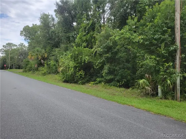 736 N Pompeo Avenue, Crystal River, FL 34429