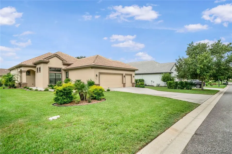 1139 N Hunt Club Drive, Hernando, FL 34442 - #2