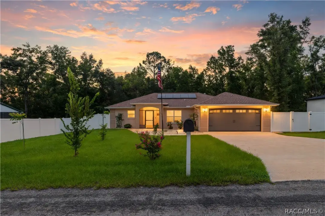 8291 N Downer Way, Dunnellon, FL 34434 - #1