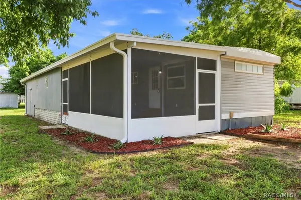 16137 Lauderdale Street, Brooksville, FL 34604