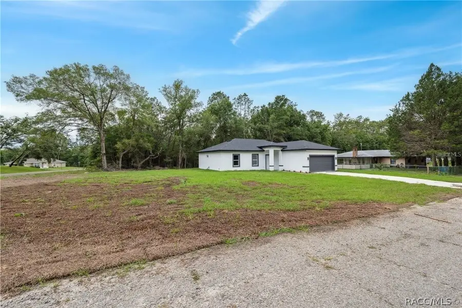 732 W Macroy Place, Dunnellon, FL 34434 - #3