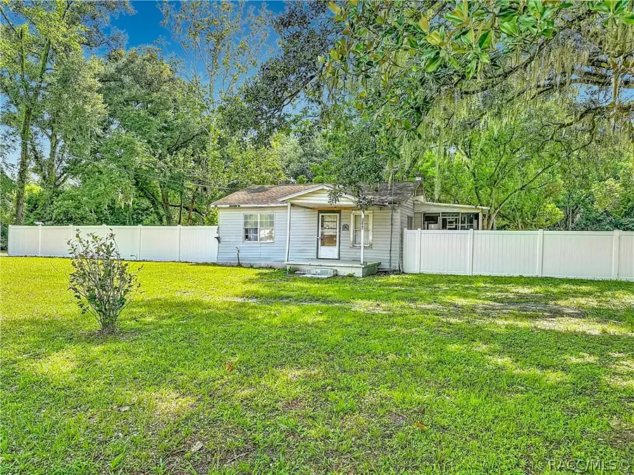 6708 16th Street #1, Zephyrhills, FL 33542 - #2