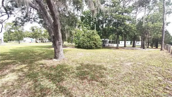 7127 W Grover Cleveland Boulevard, Homosassa, FL 34446