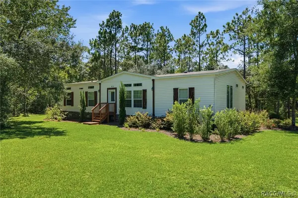 82 S Sands Cut Terrace, Lecanto, FL 34461
