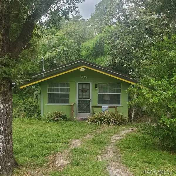 20800 NE 146th Terrace, Fort McCoy, FL 32134