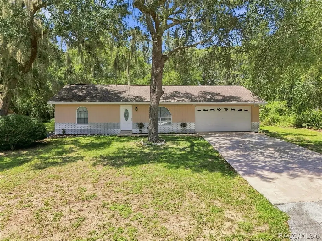 972 N Charles Avenue, Inverness, FL 34453 - #1