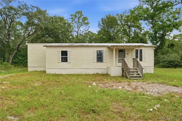8565 SW 156th Place, Dunnellon, FL 34432
