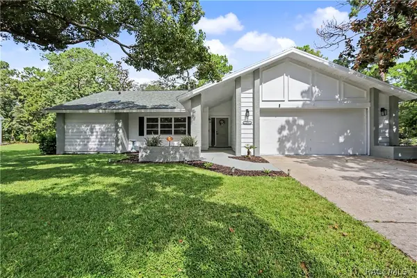 10 Colubrina Court, Homosassa, FL 34446