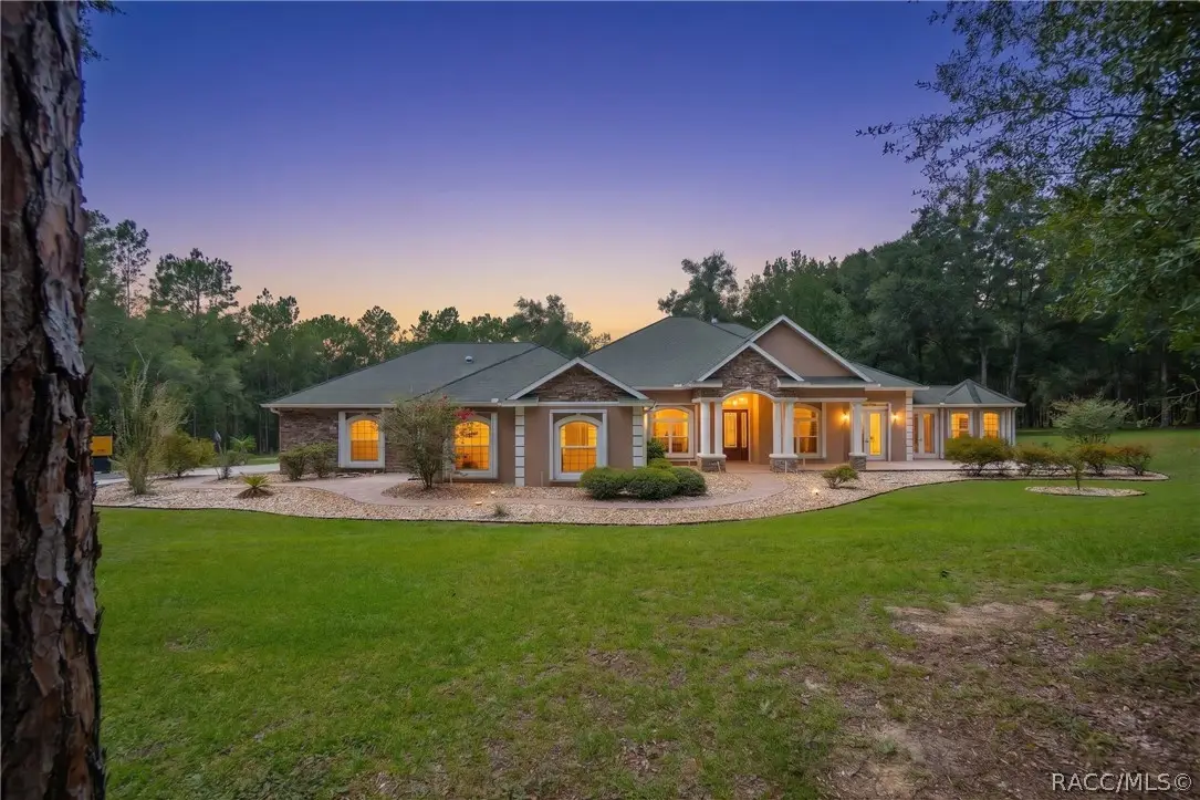 9810 S Berkshire Avenue, Inverness, FL 34452 - #1