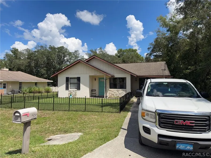 285 S Fitzpatrick Avenue, Inverness, FL 34453 - #3