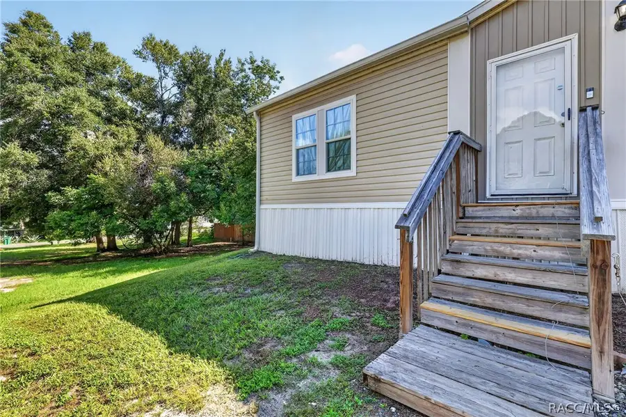 223 Skyline Drive, Lady Lake, FL 32159 - #3