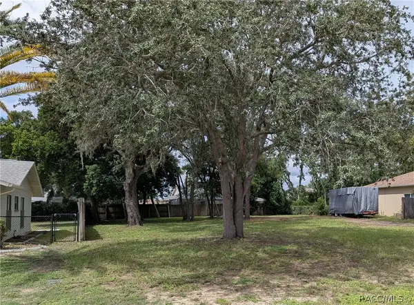 11077 Upton Street, Spring Hill, FL 34608