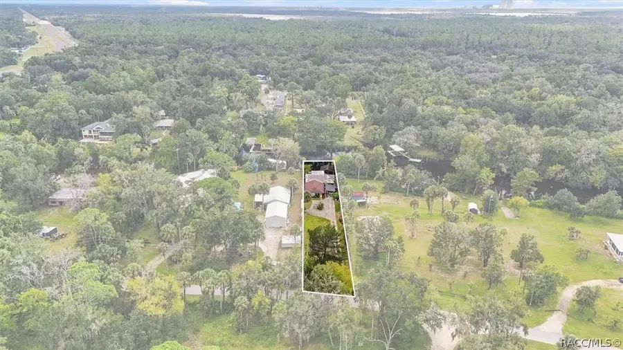 360 S Inglis Avenue, Inglis, FL 34449 - #2