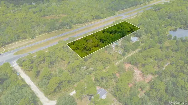 11371 S Suncoast Boulevard, Homosassa, FL 34446